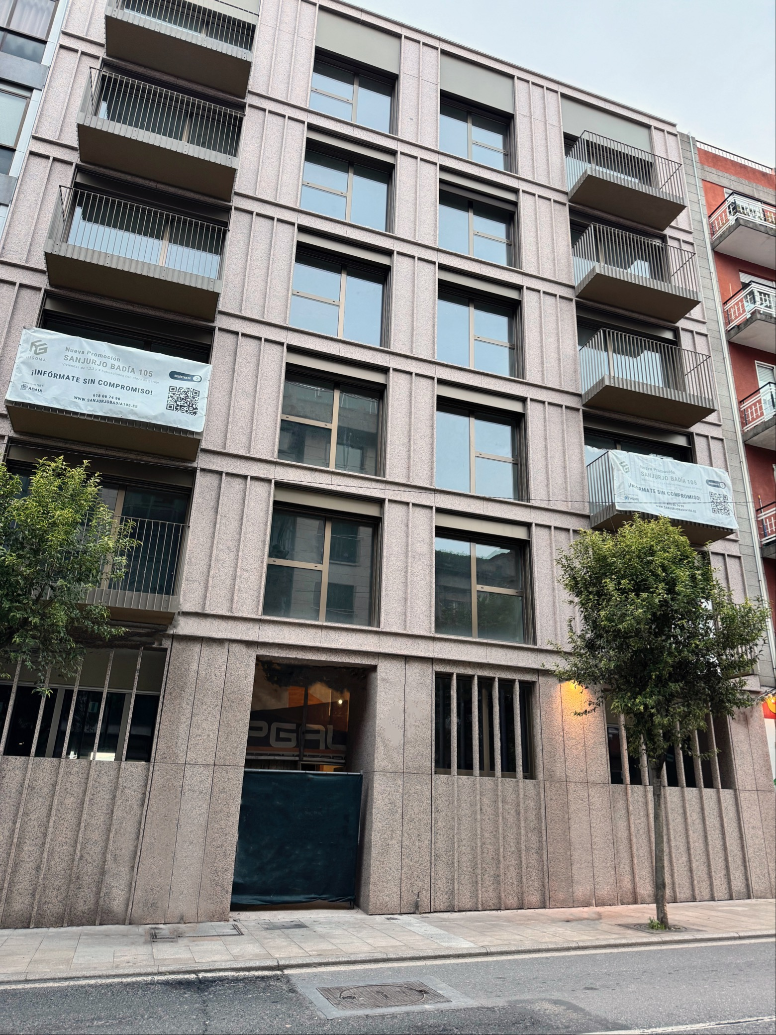 Fachada Principal Sanjurjo Badía 105